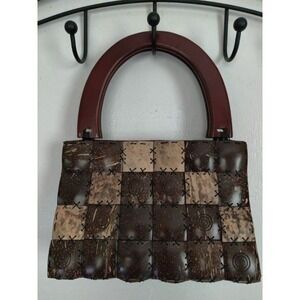 Urthbags Handcrafted Coconut‎ Shell Handbag